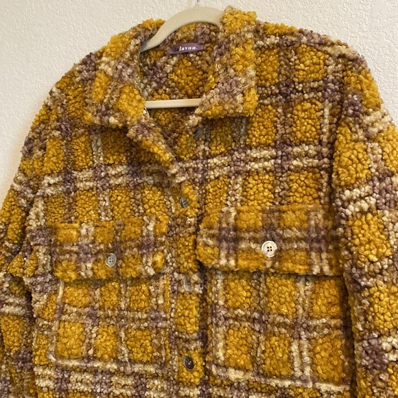 Comfy, over-sized yellow tartan sweater - Picture 4 of 8